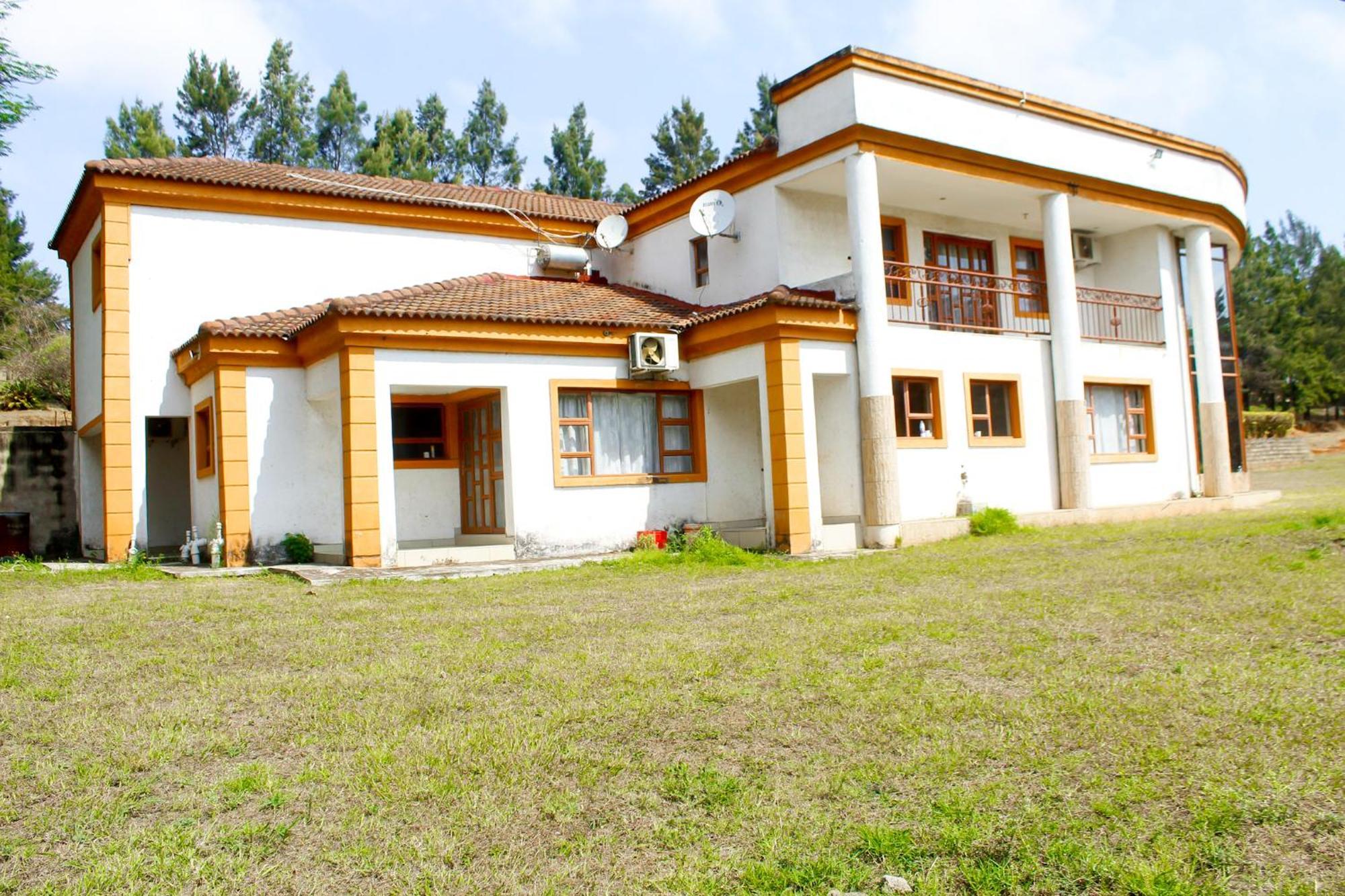 The Rest Camp Lodge And B&B Μανζίνι Εξωτερικό φωτογραφία